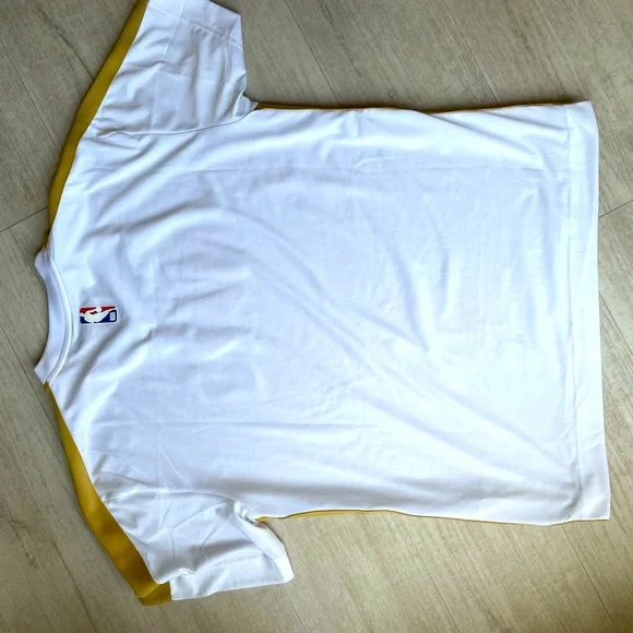 Dallas Mavericks NBA Official Tee Shirt White and Gold Medium - Picture 4 of 7